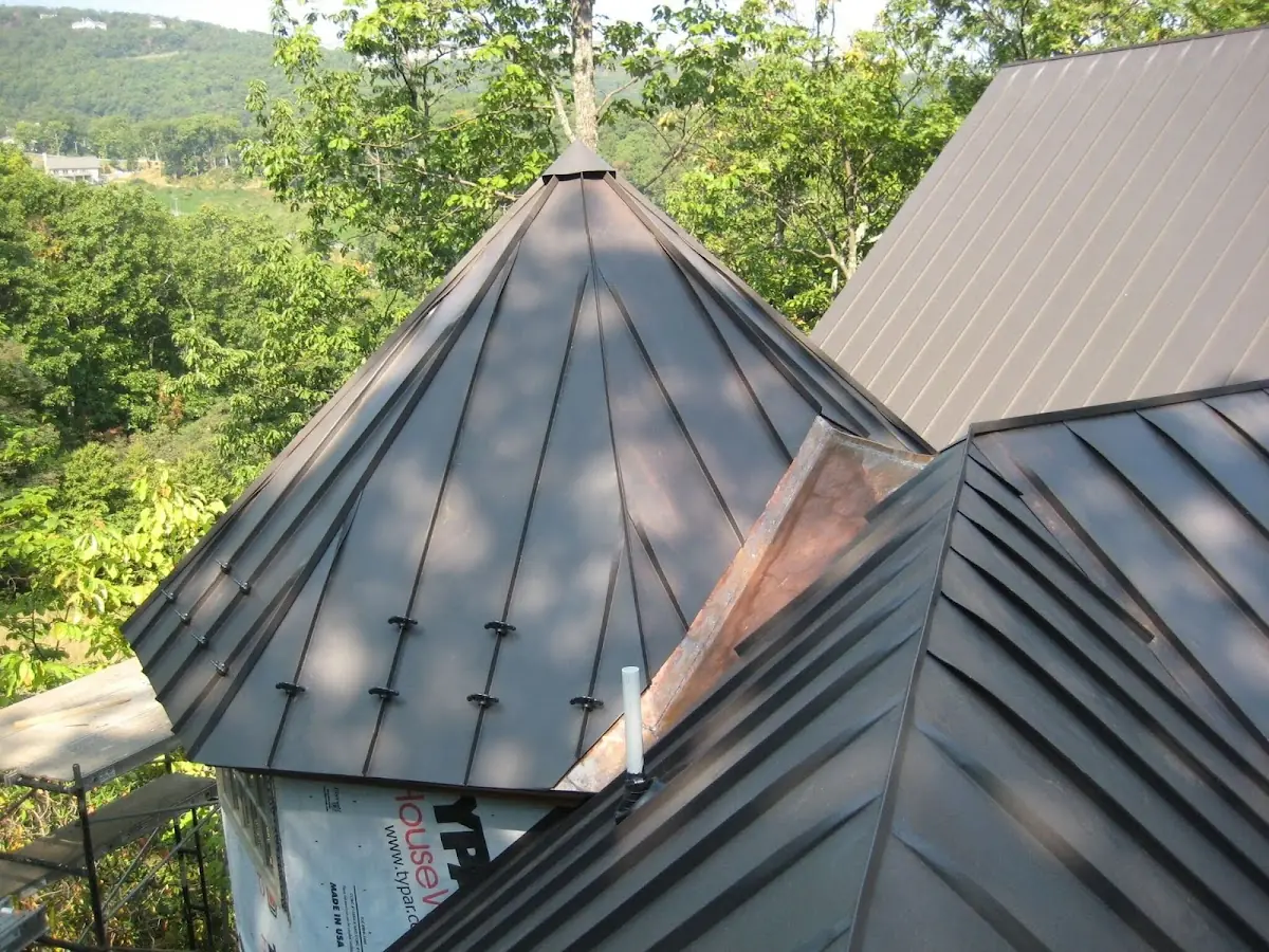 Professional Roof Tarp Installation by Craftsman Roofing in Skyland Estates